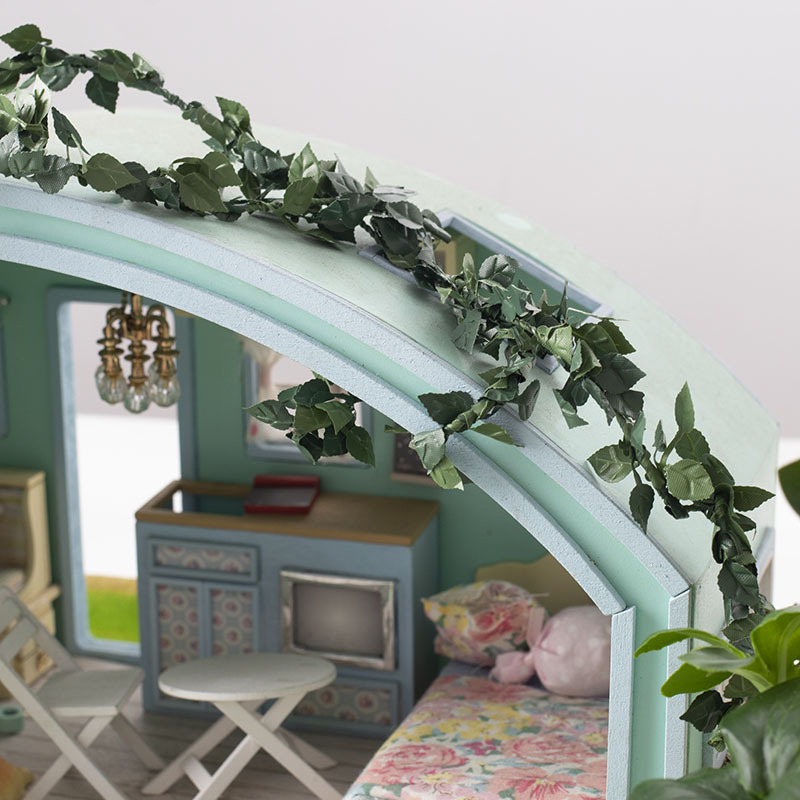 Nowa symulacja domku dla lalek – Smart Garden Mini recenzja i cena
